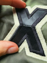 Avirex flight bomber jacket (L)