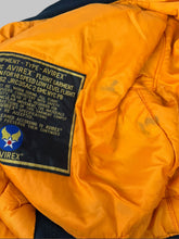 Avirex MA-1 flight bomber jacket (L)