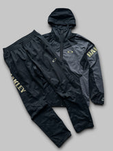 Oakley Tracksuit (Fits M)