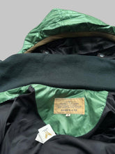 Avirex Puffer Jacket (M)
